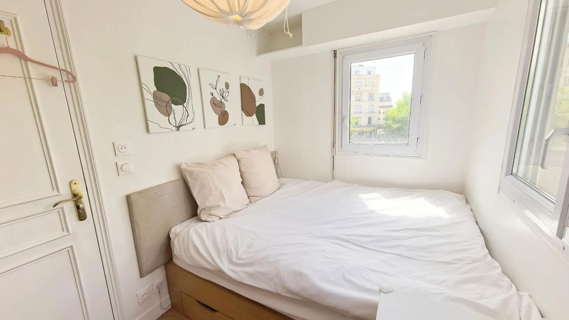 Apartment Lux Belleville Paris
